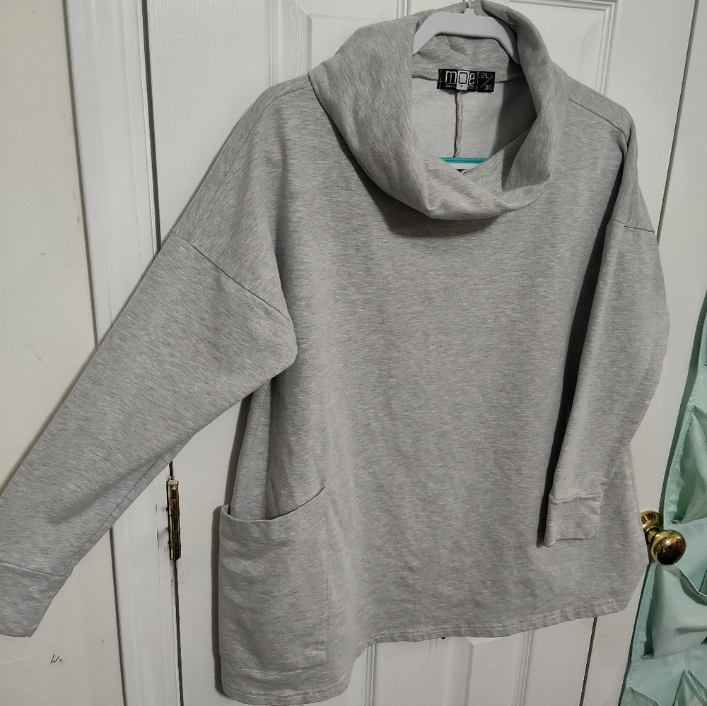 Made of Emotion- MOE Adjustable Waist, Soft Gray Turtleneck Sweater, Size 2X-3X
